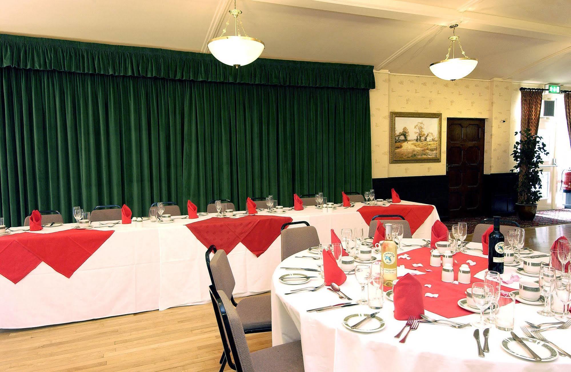 The Horseshoe Inn Herstmonceux エクステリア 写真